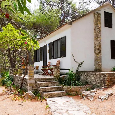 Holiday Neli - Iso305 By Interhome *